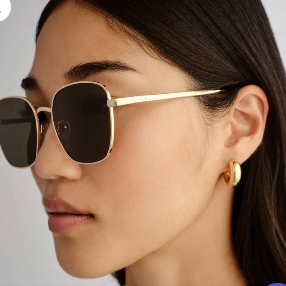 NWT AIRE Spiral Sunglasses Chic Gold and Brown Oversized Sunglasses - Picture 2 of 5